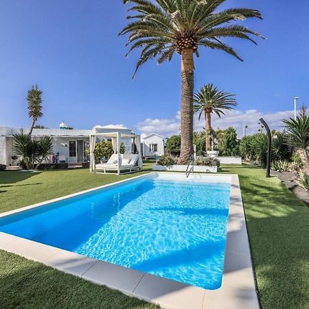 Villas New Lanzasuites Playa Blanca  Exterior photo