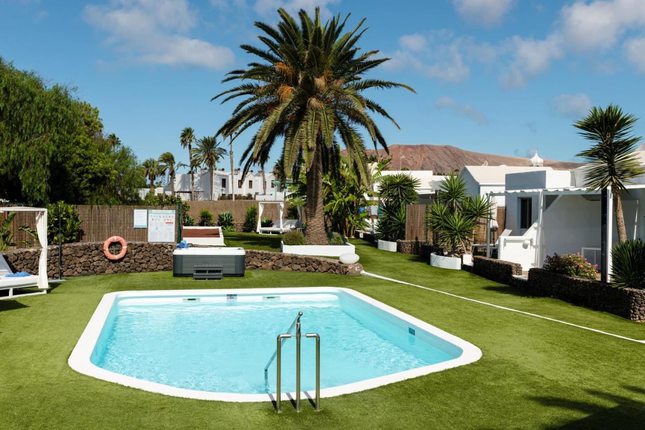 Villas New Lanzasuites Playa Blanca  Exterior photo