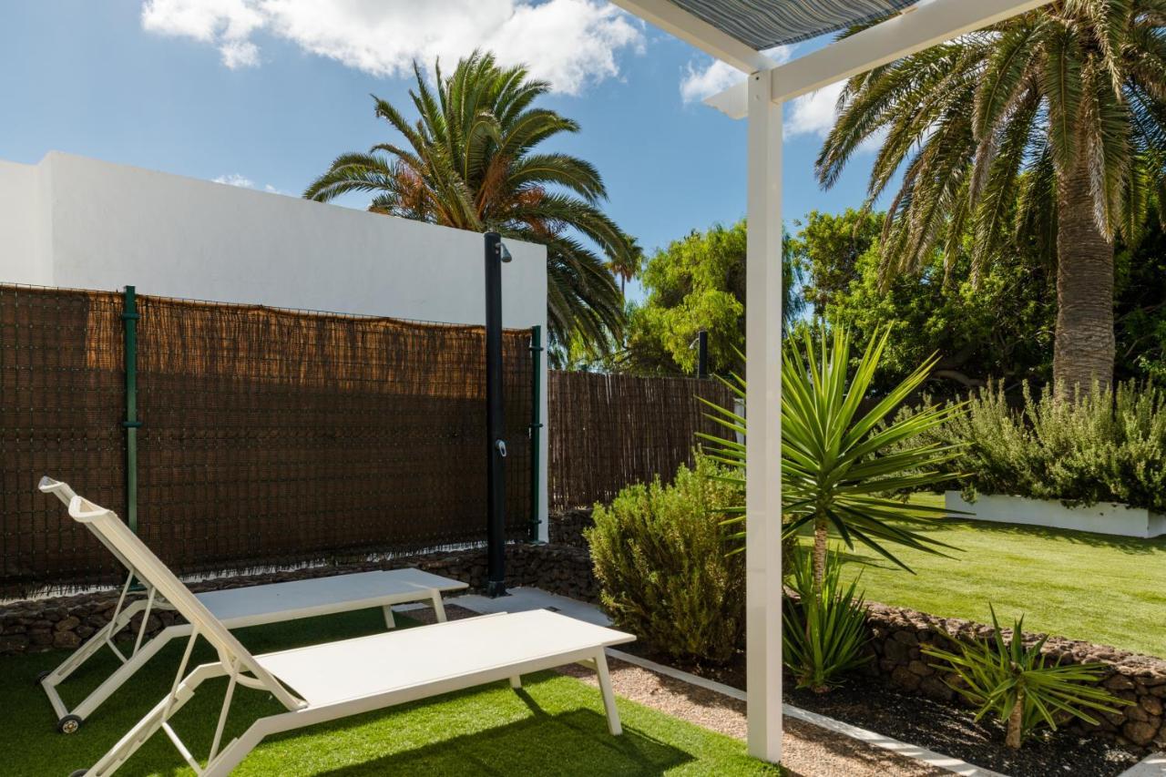 Villas New Lanzasuites Playa Blanca  Exterior photo